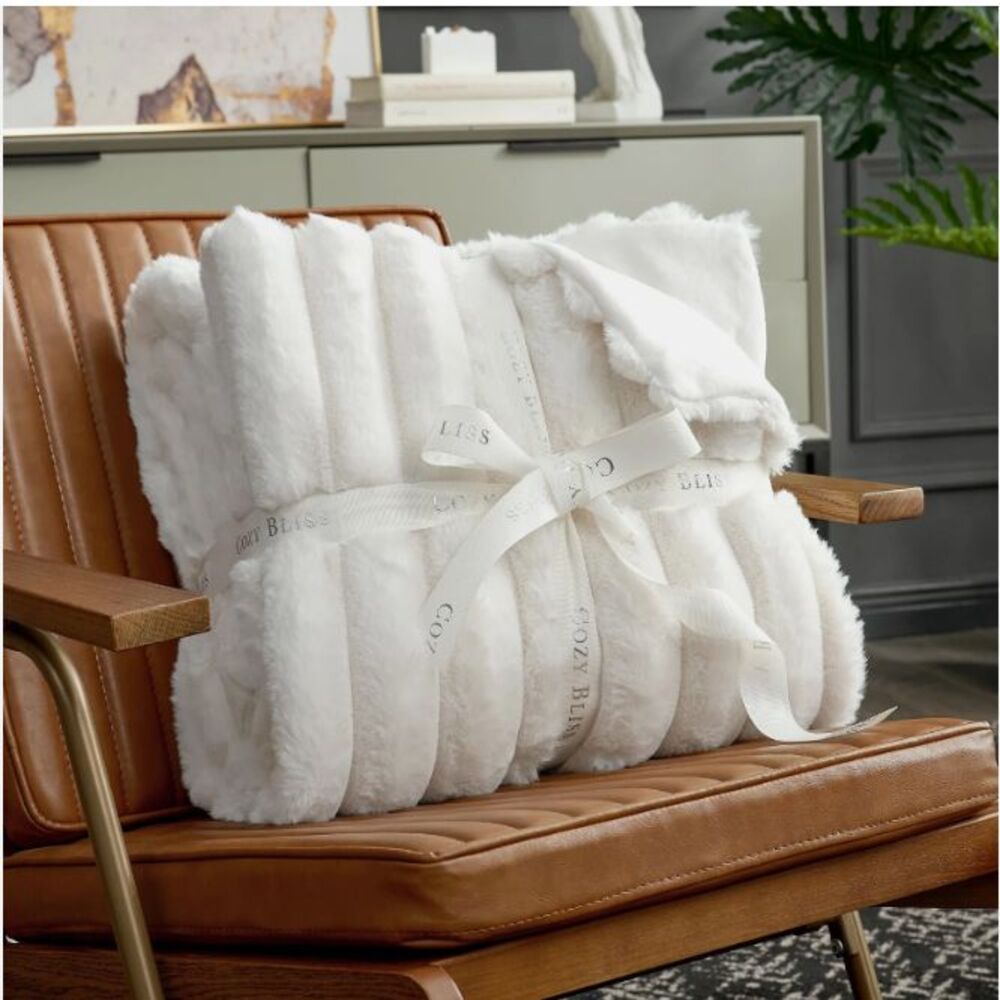 Cozy Bliss Faux Fur Throw Blanket for Couch, Throw(50" x 60"), Cream White